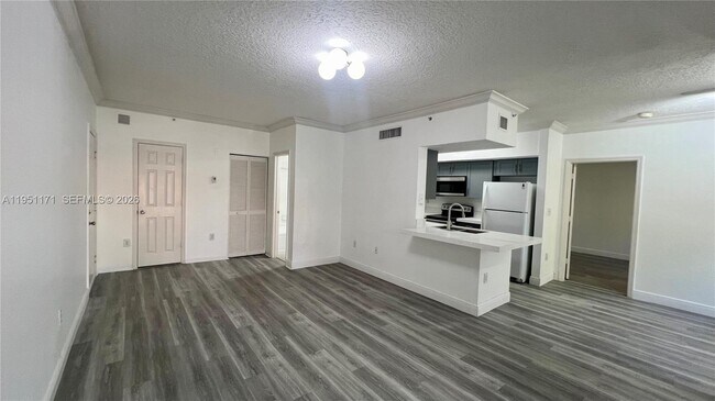 Photo - 11700 SW 2nd St Unit 13303