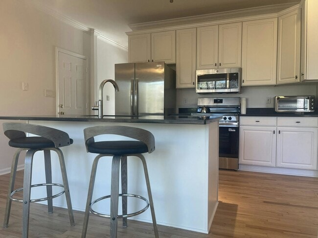 Photo - 2428 Havershire Dr