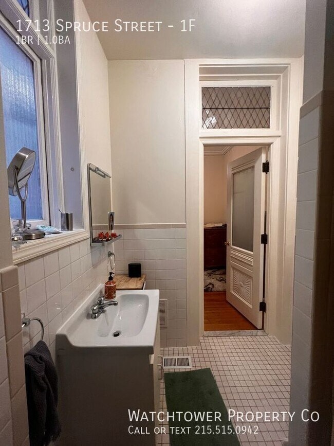 Photo - 1713 Spruce St Unit 1F