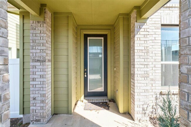 Photo - 8101 Frida Bend