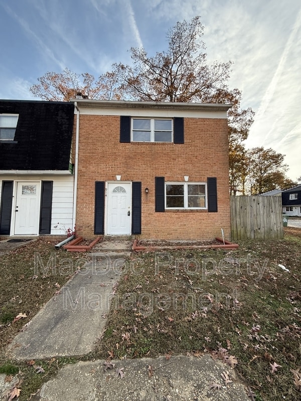 Photo - 914 Anvil Rd