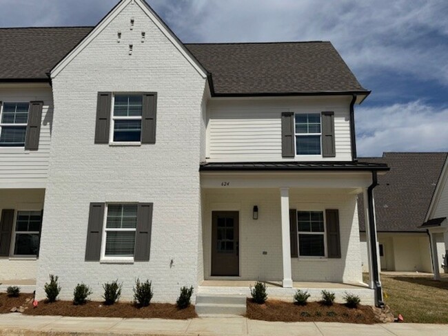 3BR/3.5BA For Rent in South Grove - 3BR/3.5BA For Rent in South Grove Townhome