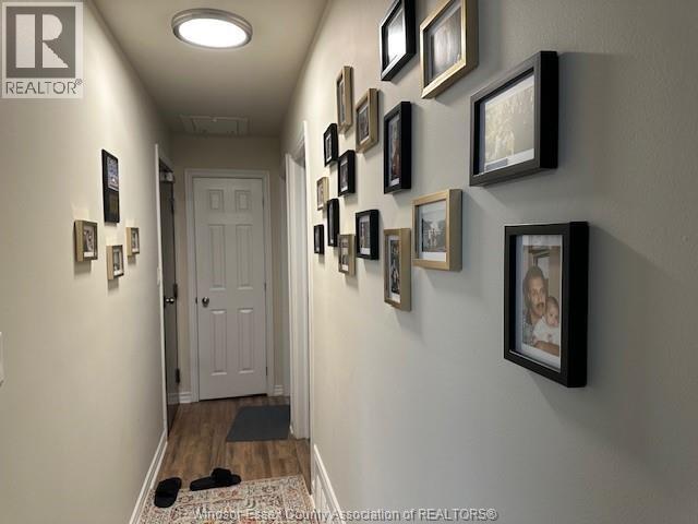 Photo - 3021 Dougall Ave