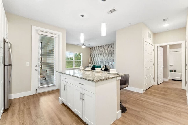 Photo - 12550 Windy Pointe Lp Unidad ID1314638P