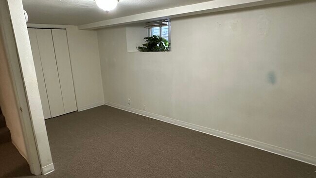1136 E Laird Ave Unit 2 BD Garden unit