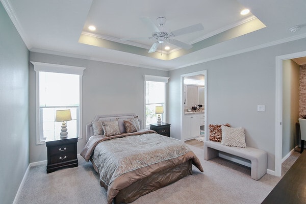 Photo - 475 Netherland Ave