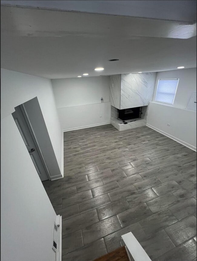 Photo - 20564 Elizabeth Ave