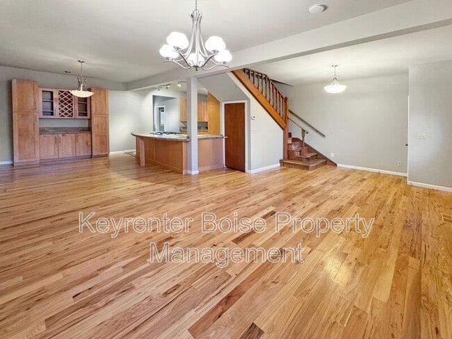 Photo - 1909 N 10th St