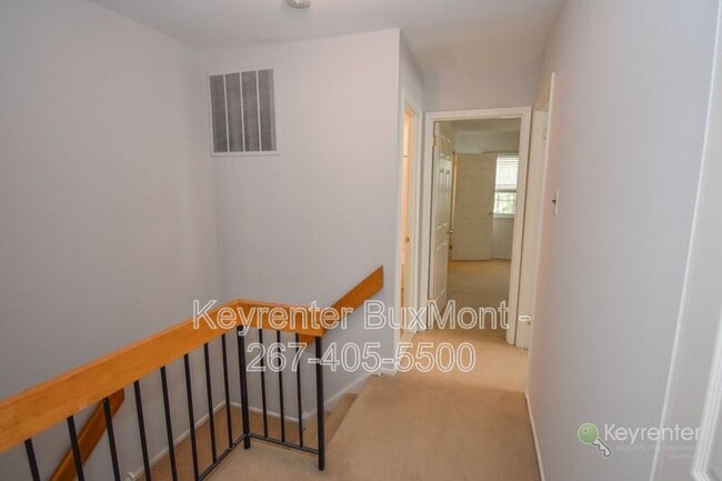 Photo - 5 Sandy Ridge Dr