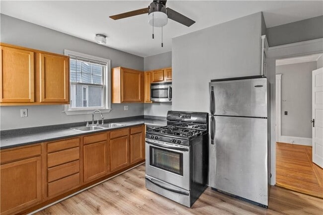 Photo - 157 Irving Ave