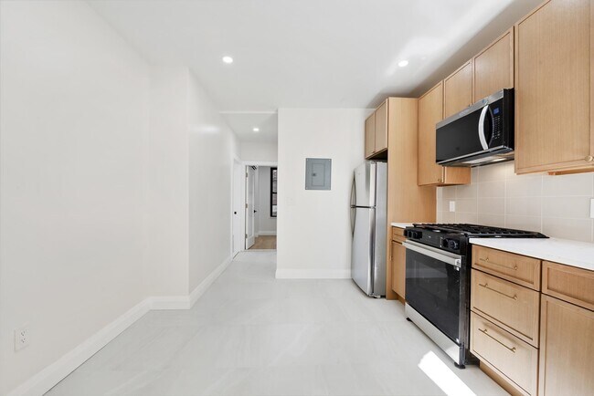 Photo - 346 Liberty Ave Unit 3