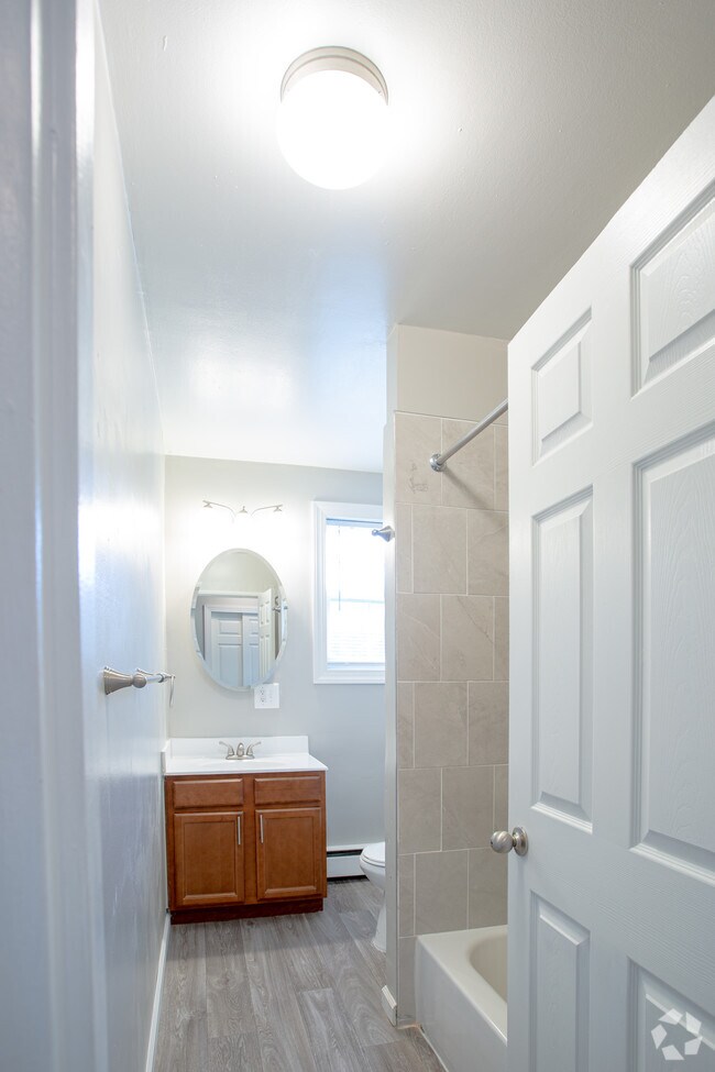 Union Grove Apartments Barrington, NJ