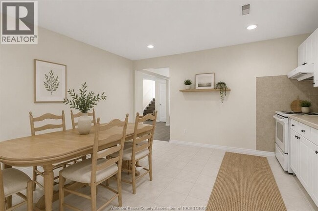 Photo - 850 Lake Shore Dr