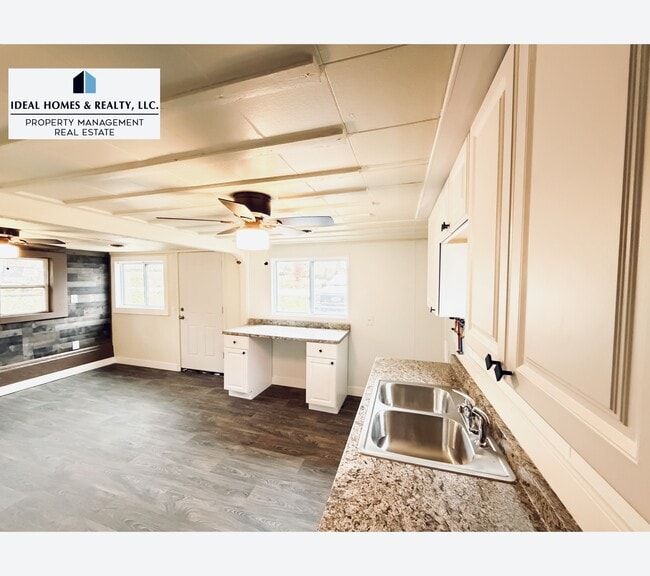 Photo - 4137 Corbin Dr