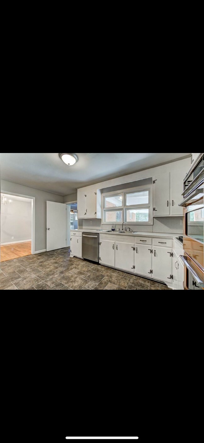 Photo - 506 Arlington Ave Casa