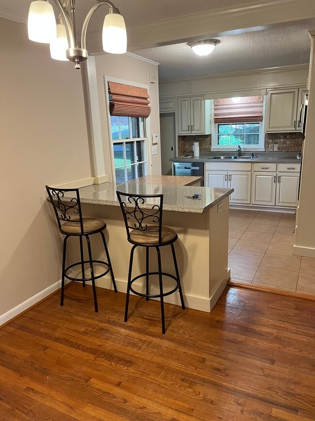 650 Dogwood Trail