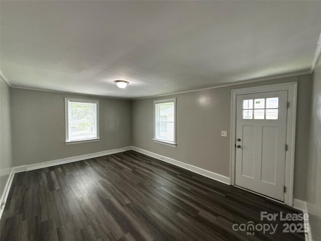 Photo - 121 Patrick St