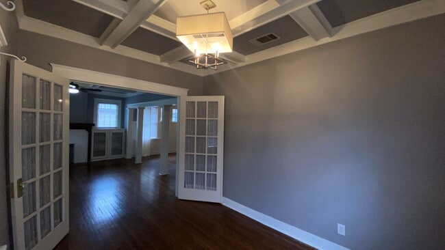 Photo - Charming Fairmount Bungalow