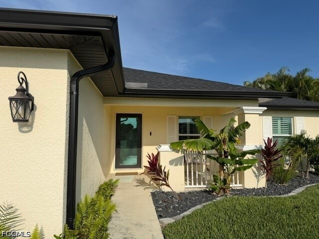 Building Photo - 4104 SW 15th Ave