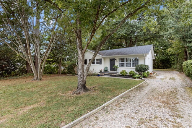 Photo - 1028 Greenwich St