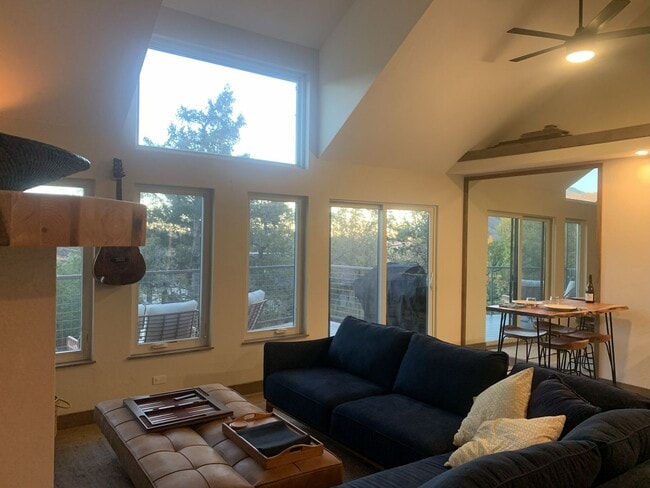 Photo - Short Term Furnished 2 Bdrm Rental in Manitou Springs (Available through 4/30/26)