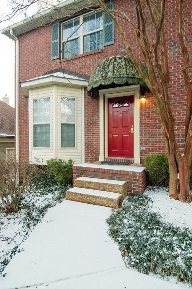 Photo - Beautiful 2BR/1.5BA home in a prime location within walking distance to West End and Vanderbilt U...