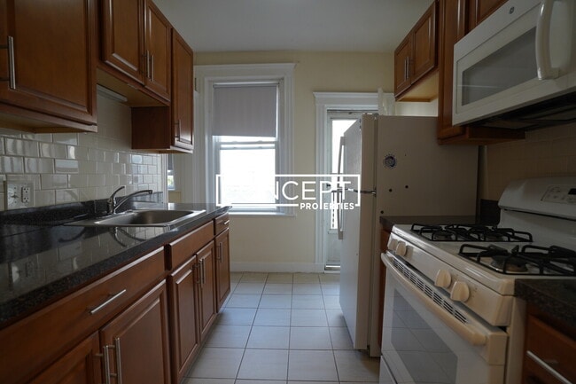 Photo - 127 Washington St Unidad 44DC Rental