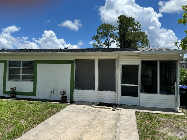 Building Photo - 5760 Gallatin Ln Rental