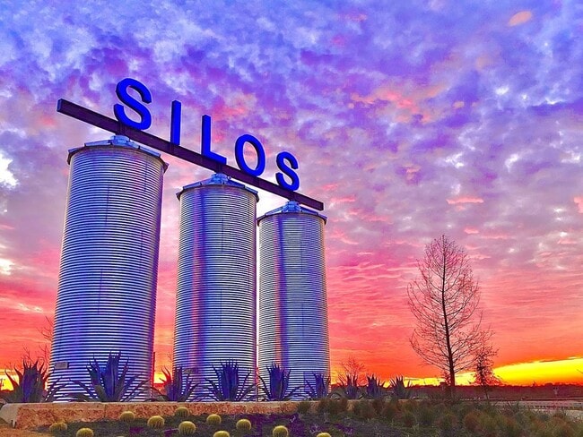 Photo - Beautiful like-new 3 bed | 2 bath home - Amazing community amenities!