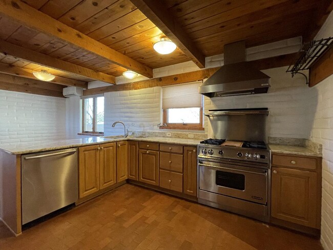 Photo - 311 Portrillo Dr