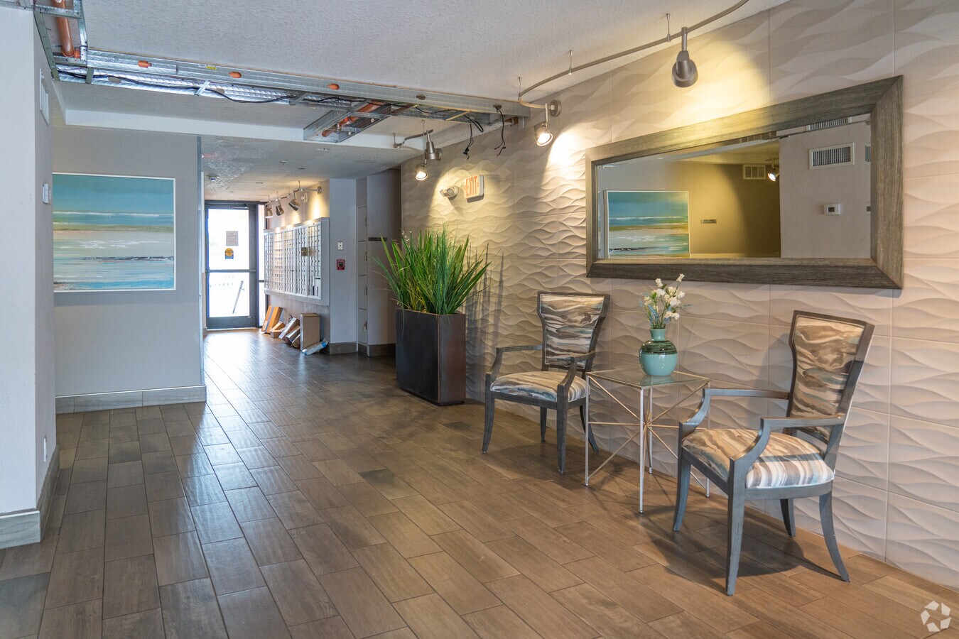 Photo - Windward Towers