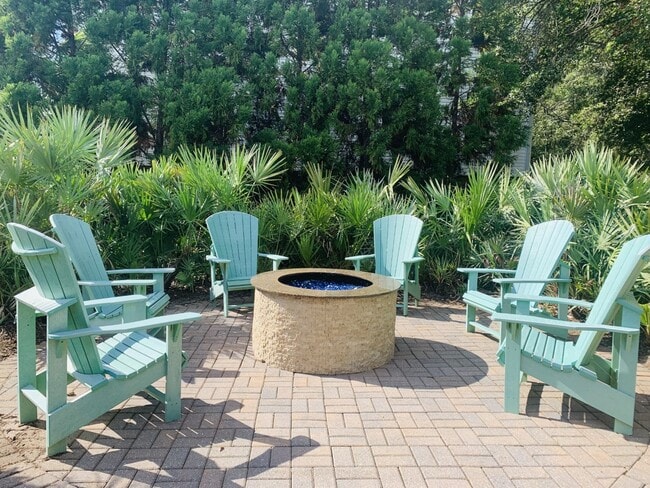 Photo - Park on the Square