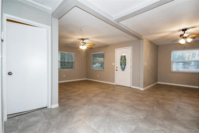 Photo - 525 Braddock St S