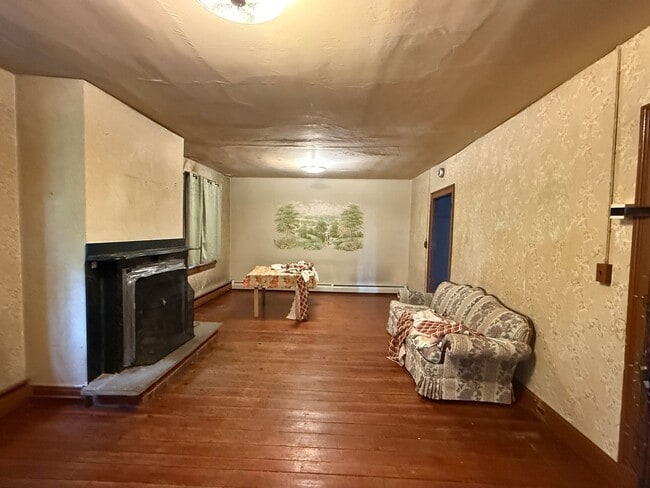 Photo - 2500 Brandt Rd N