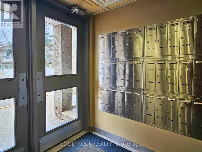 Photo - 820 Laurier Blvd Unit 213