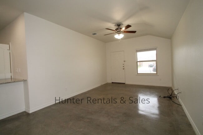 Photo - North Killeen 3-Bed Duplex with Modern Tou...