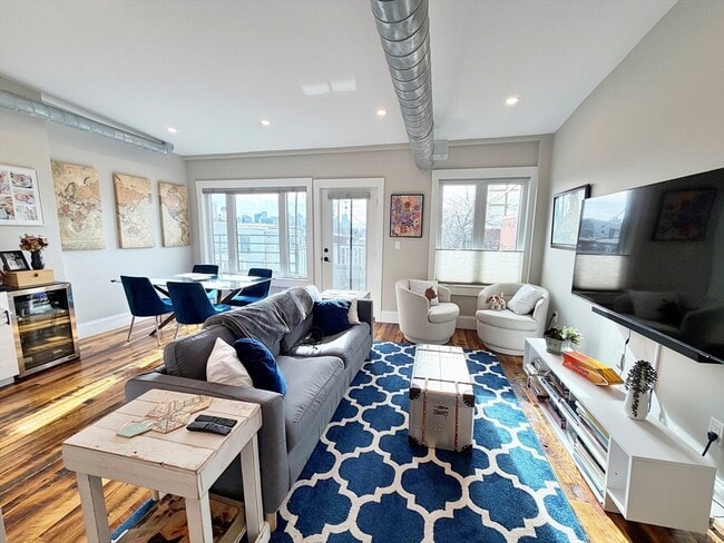 Photo - 63 Marion St Unit 2