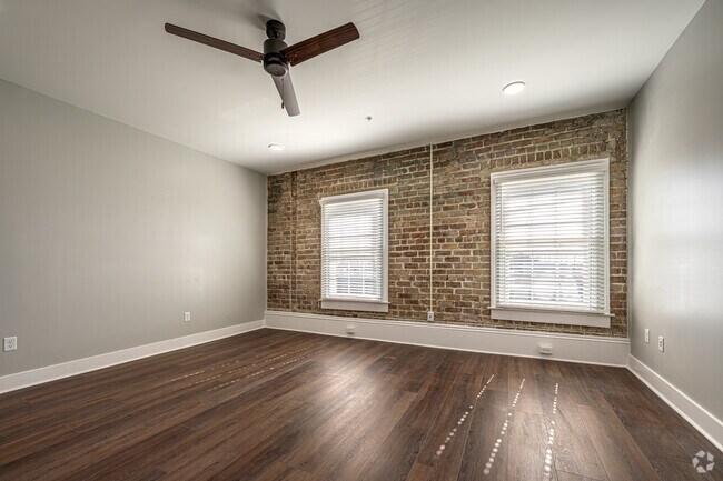 Studio - 628SF - Living Room/Bedroom
