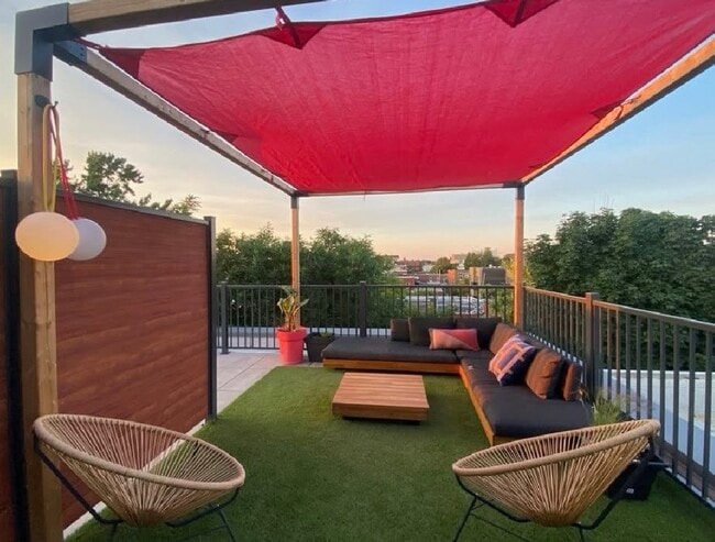 Terrasse avec vue sur le centre ville et Rosemont - 5814 Rue De Bordeaux Unité 5814 de bordeaux #301