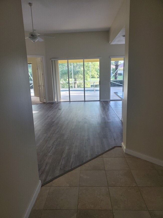 Photo - 11300 SW Northland Dr