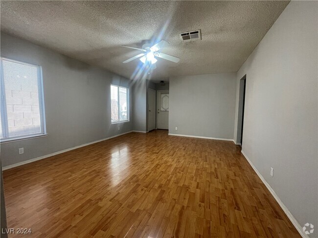 Building Photo - 1394 S Bradhurst Ct Rental