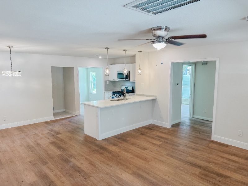 Photo - 1506 Zuber Dr