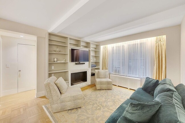 175 W 93rd St