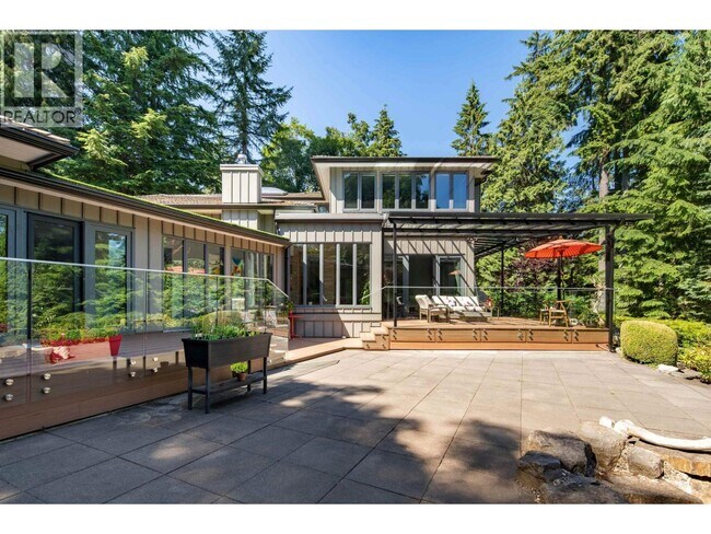 Photo - 34X Southborough Dr