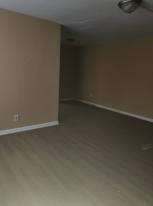 Building Photo - 13965 Superior Rd Unit 201