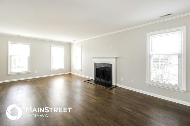 Photo - 7081 Avenbury Cir