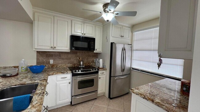 Photo - 6097 Balboa Cir Unit 303