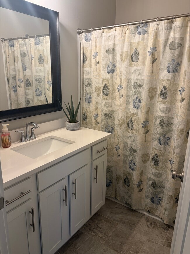 Photo - 2412 Celia Ct