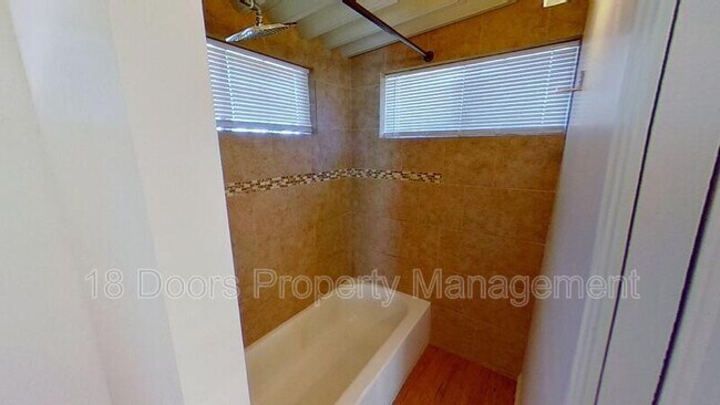 Photo - 5352 Prosperity Ln Unidad Studio