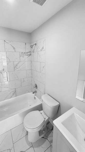 Photo - 1049 N Idlewild St